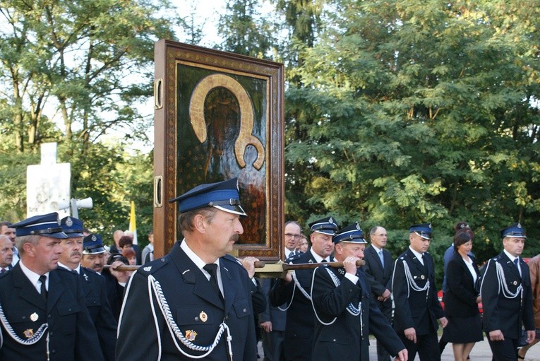 Powitanie ikony MB Częstochowskiej w Osuchowie