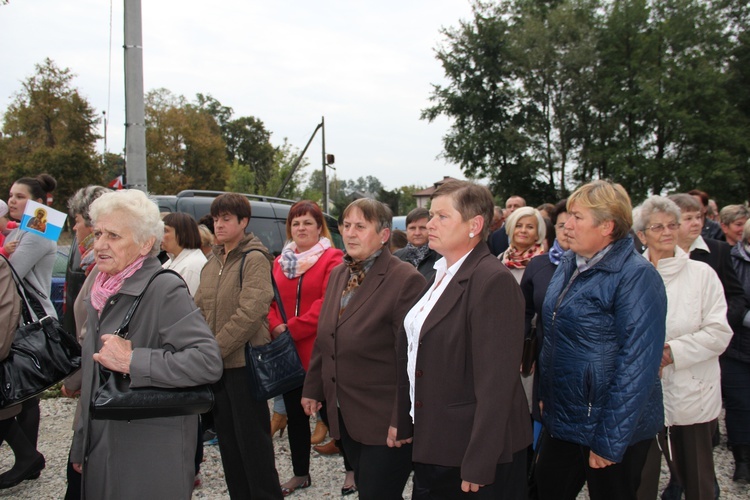 Powitanie ikony MB Częstochowskiej w Żdżarach