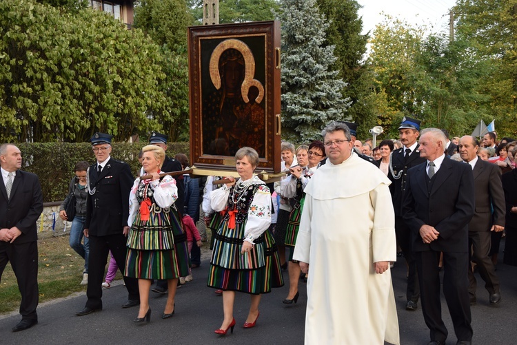 Powitanie ikony MB Częstochowskiej w Rzeczycy