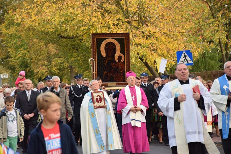 Powitanie ikony MB Częstochowskiej w Rzeczycy