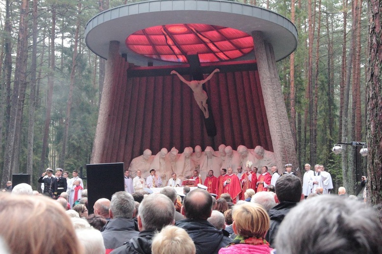 Uroczystości w Piaśnicy