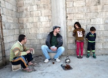 Libańczyk: wielu uchodźców żyje w nieludzkich warunkach