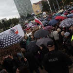 Obrońcy życia modlili się na placu Solidarności