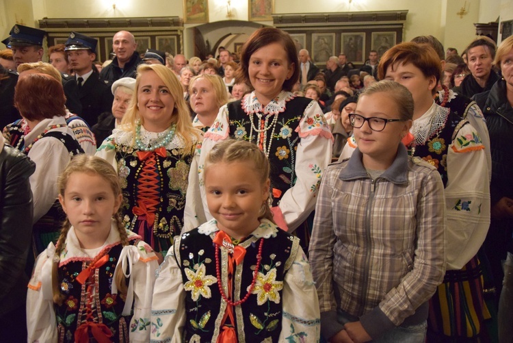 Powitanie ikony MB Częstochowskiej w Krzemienicy