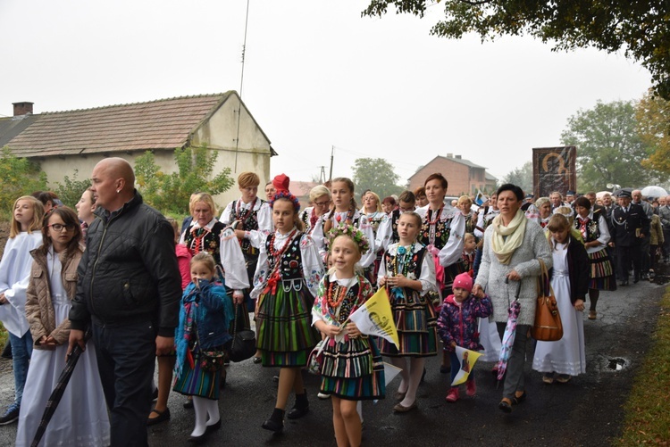 Powitanie ikony MB Częstochowskiej w Krzemienicy