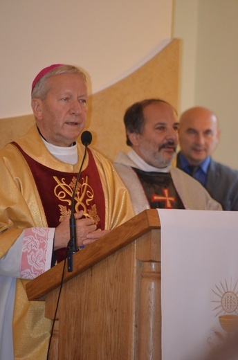 ŚDS w Radwanowicach otrzymał imię kard. Macharskiego