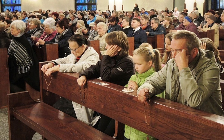 Róże Różańcowe diecezji w Bielsku-Białej