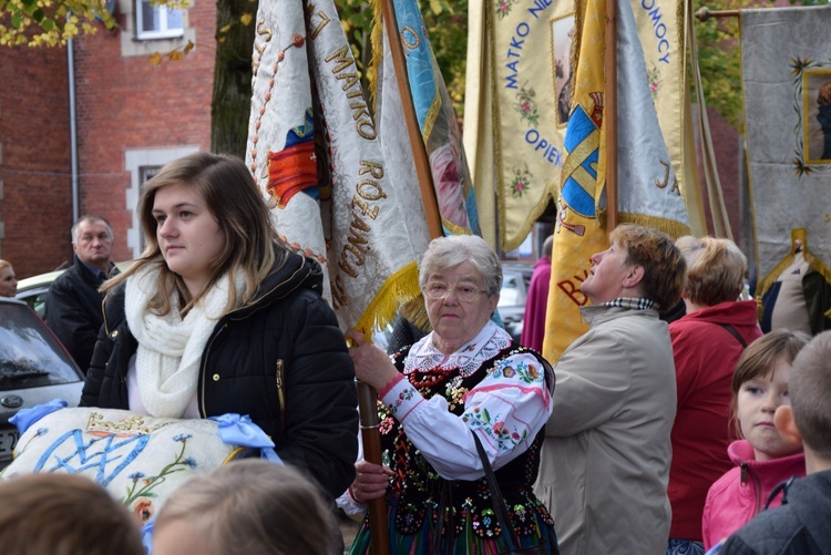 Powitanie ikony MB Częstochowskiej w Spale