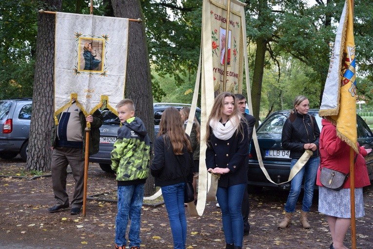 Powitanie ikony MB Częstochowskiej w Spale