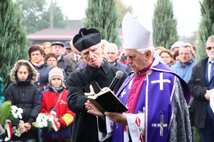 Ponowny pogrzeb ks. Pawła Drozdka