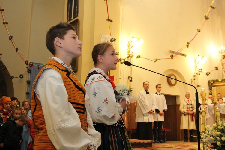 Powitanie ikony MB Częstochowskiej w Lubochni