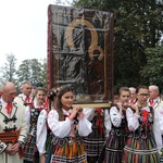 Powitanie ikony MB Częstochowskiej w Lubochni