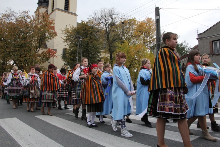 Powitanie ikony MB Częstochowskiej w Lubochni