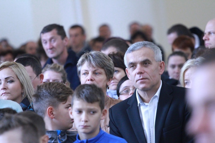 Stróże. Stadion dla niepełnosprawnych