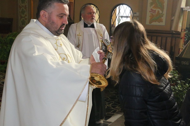 Relikwie bł. ks. Władysława Bukowińskiego w Dąbrowie Szlacheckiej