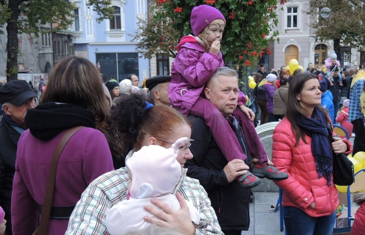 Dzień Papieski AD 2016 na Rynku w Bielsku-Białej