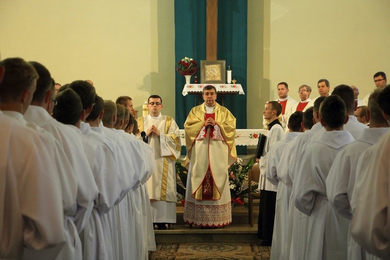 Bp Wojciech Osial po raz pierwszy w posłudze biskupiej udzielił promocji lektorskiej