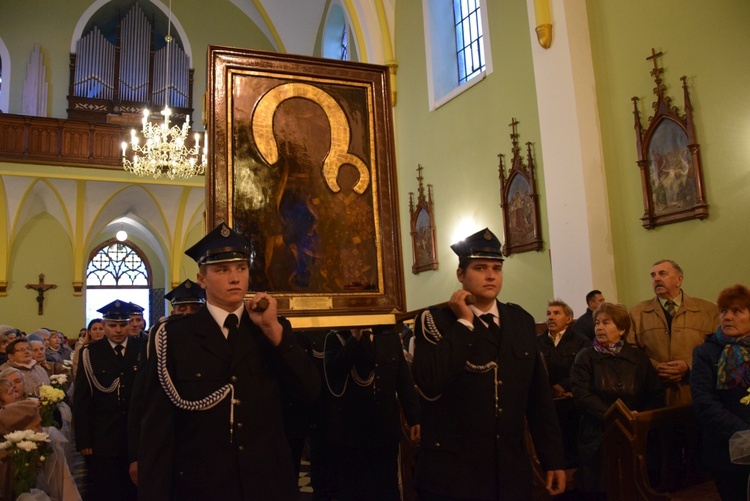 Powitanie ikony MB Częstochowskiej w Żelechlinku