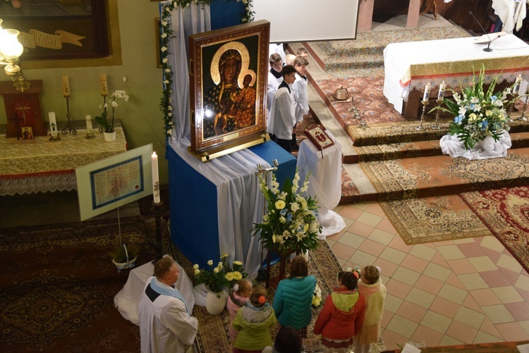 Powitanie ikony MB Częstochowskiej w Kochanowie