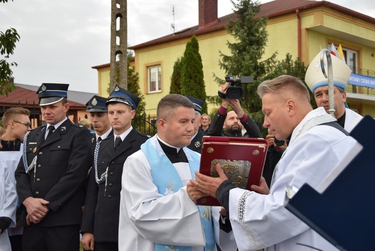 Powitanie ikony MB Częstochowskiej w Kochanowie