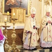 Eucharystii w zamkowej kaplicy przewodniczył abp Wojciech Ziemba.