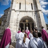 2 października w kościele Saint-Étienne du Rouvray odbyło się nabożeństwo ekspiacyjne.