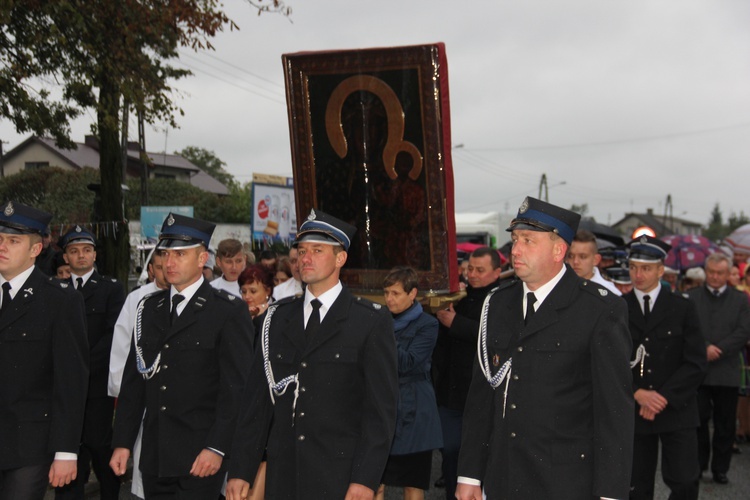 Powitanie ikony MB Częstochowskiej w Głuchowie