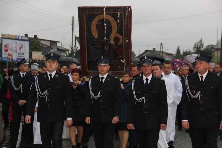 Powitanie ikony MB Częstochowskiej w Głuchowie