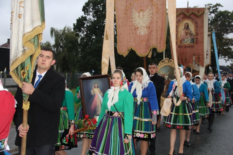 Powitanie ikony MB Częstochowskiej w Głuchowie