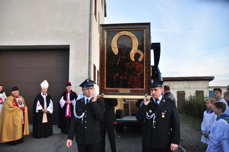 Powitanie ikony MB Częstochowskiej w Wysokienicach