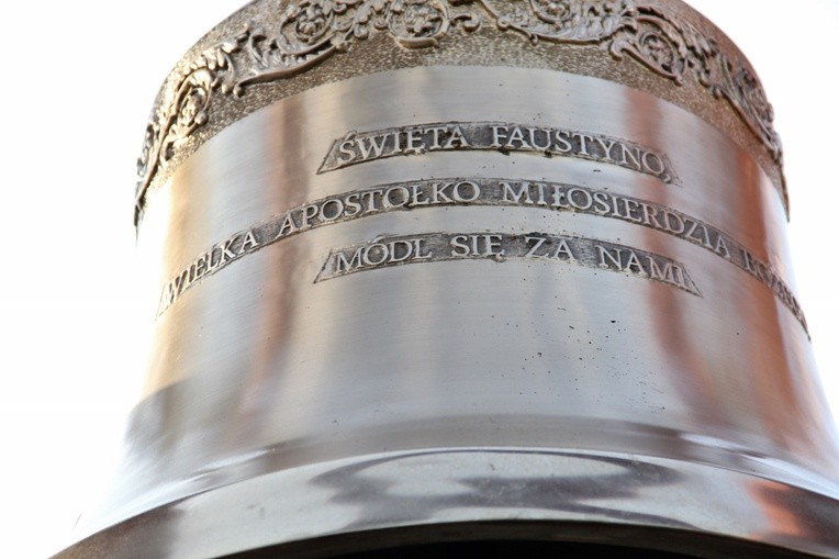 Nowe dzwony w Wodzisławiu