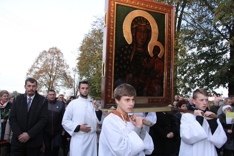 Powitanie ikony MB Częstochowskiej w Boguszycach