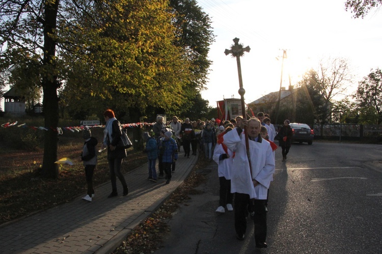 Powitanie ikony MB Częstochowskiej w Boguszycach