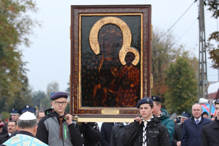 Powitanie ikony MB Częstochowskiej w Rawie Mazowieckiej