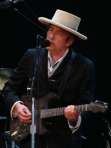 Bob Dylan przerywa milczenie