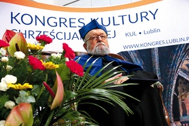 ▲	Krzysztof Penderecki nowym doktorem honoris causa KUL.