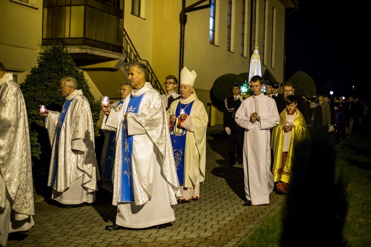 Nabożeństwo fatimskie w Woli Rzędzińskiej