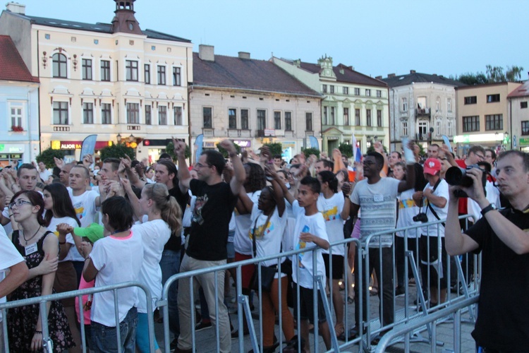 Fausystem dla pielgrzymów ŚDM w Oświęcimiu