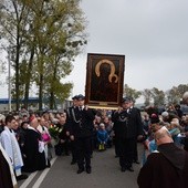 Powitanie ikony MB Częstochowskiej w Makowie