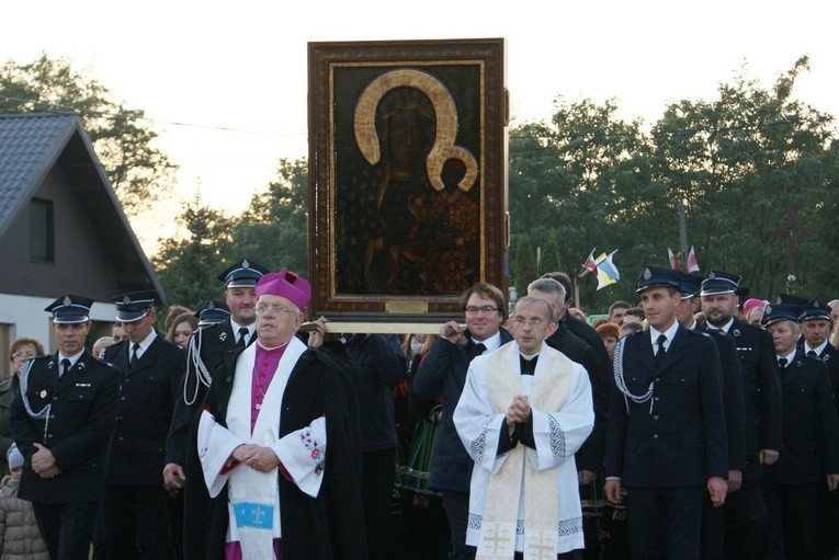 Powitanie ikony MB Częstochowskiej w Godzianowie