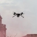 Testy z wykorzystaniem dronów, które będą monitorować emisję szkodliwych substancji z lokalnych palenisk, 25 bm. nad bytomskim Rynkiem.
