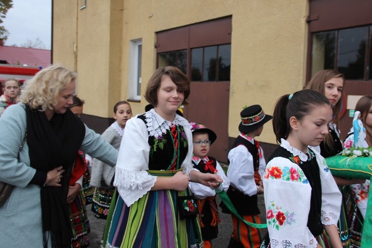 Powitanie ikony MB Częstochowskiej w Janisławicach