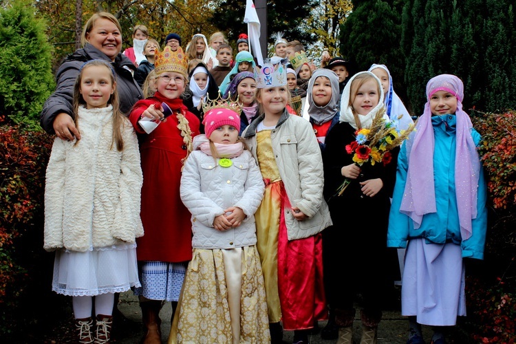 Korowód świętych w Prokocimiu Nowym 2016