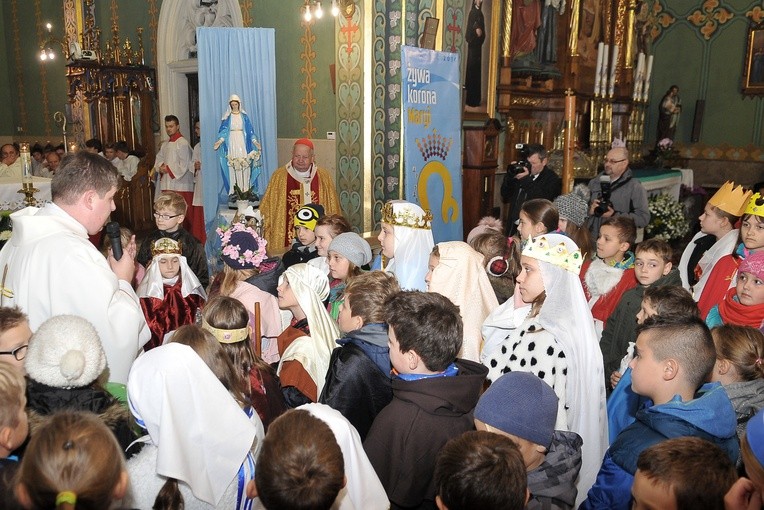 Korowód Świętych w Libiążu - Holy Wins 2016
