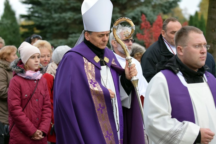 Uroczystość Wszystkich Świętych z biskupem Adamen