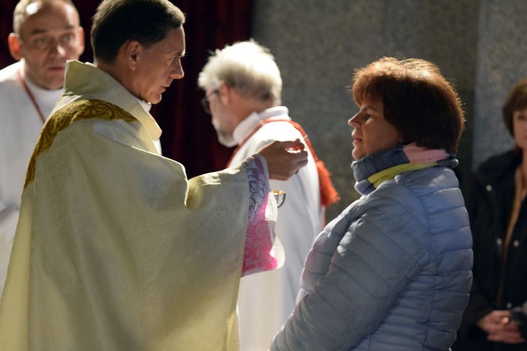 Uroczystość Wszystkich Świętych z biskupem Adamen