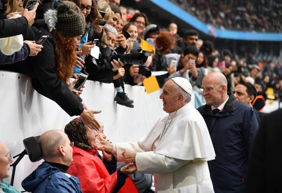 Ks. Majewski o wielowymiarowość wizyty Franciszka w Szwecji