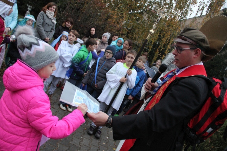 Pochód Wszystkich Świętych w Bytomiu Odrzańskim