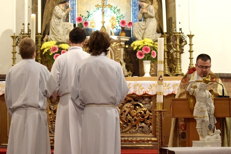 Liturgią Godzin rozpoczęto obchody uroczystości Wszystkich Świętych