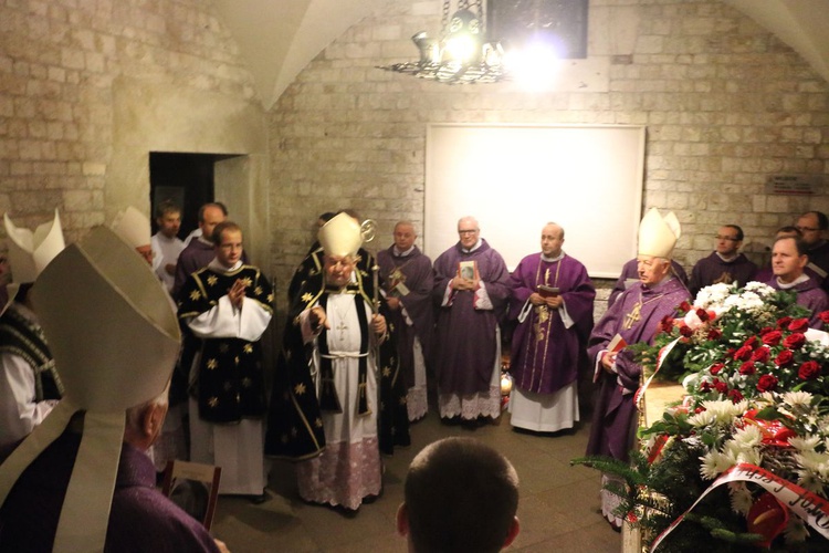 Dzien Zaduszny w katedrze wawelskiej 2016